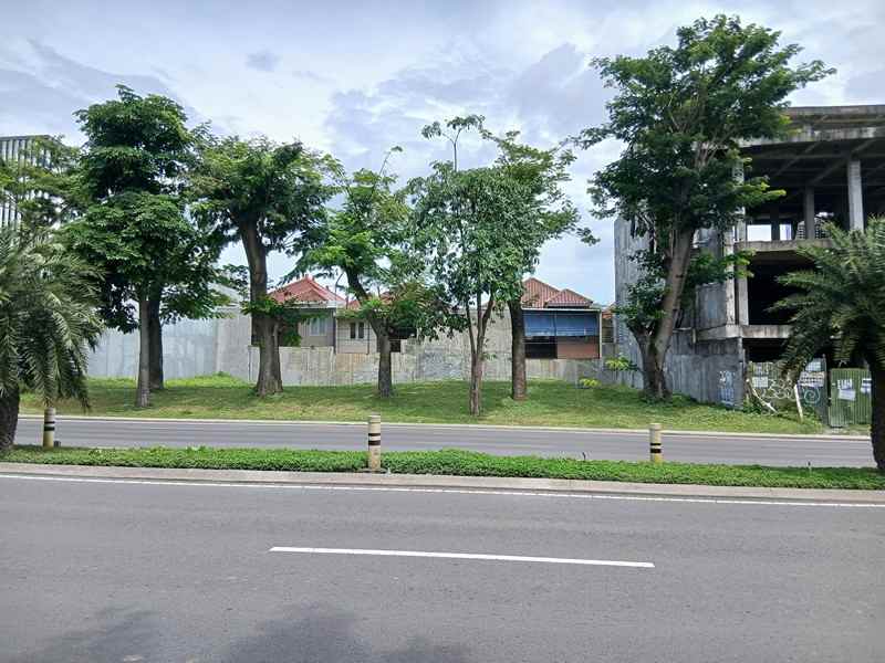 dijual tanah niaga gapura road
