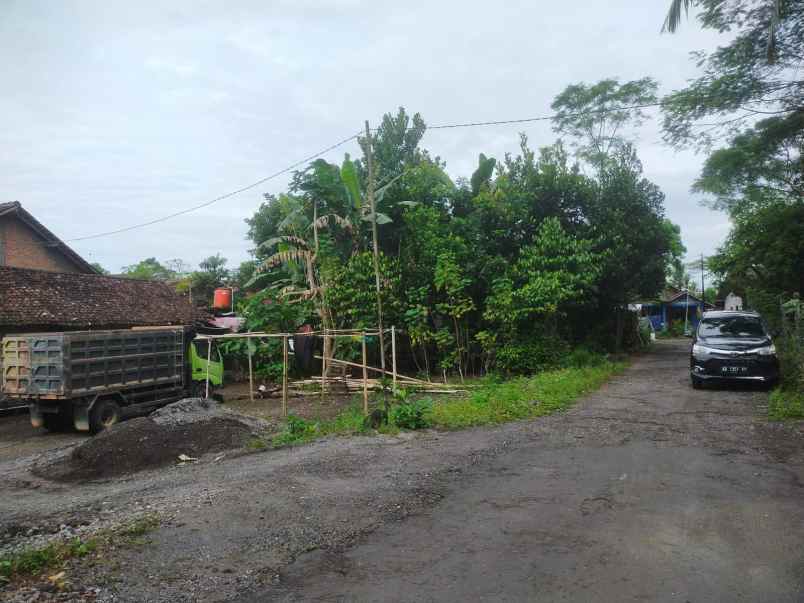 dijual tanah sardonoharjo