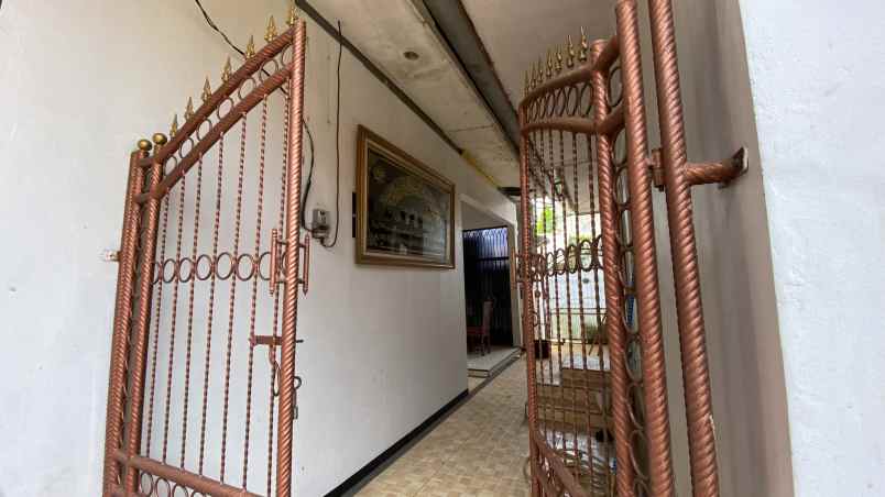 dijual villa bojong