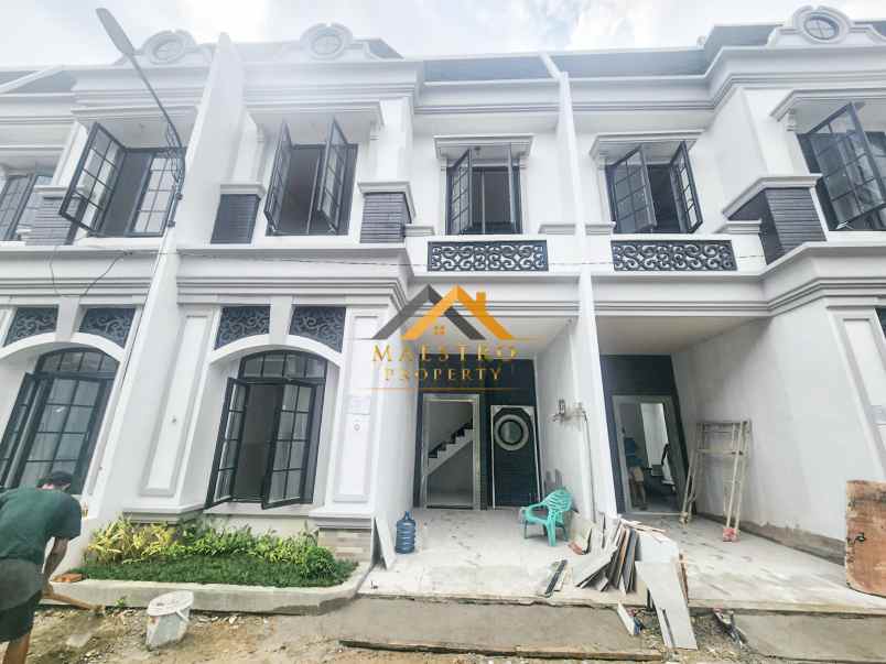 dijual villa komplek marriott bakti