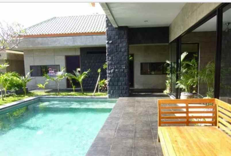 dijual villa murah lokasi padonan canggu tibubeneng