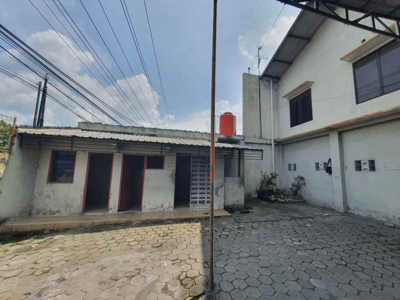 disewakan gudang di sragen