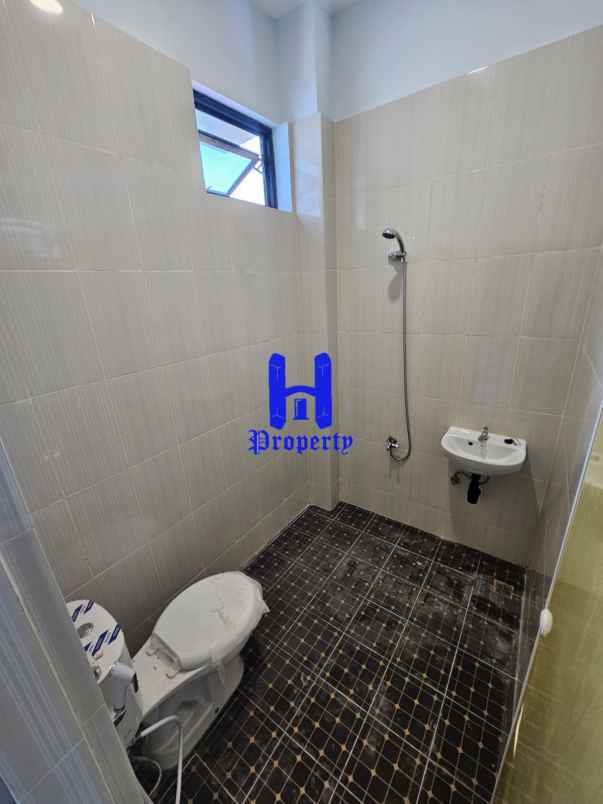 disewakan ruko gandeng hook komplek cbd polonia medan