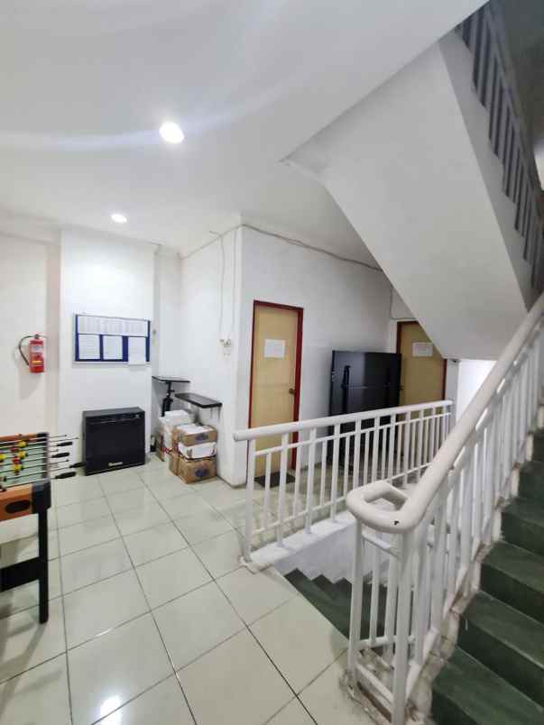 disewakan ruko gudang kantor mulyosari