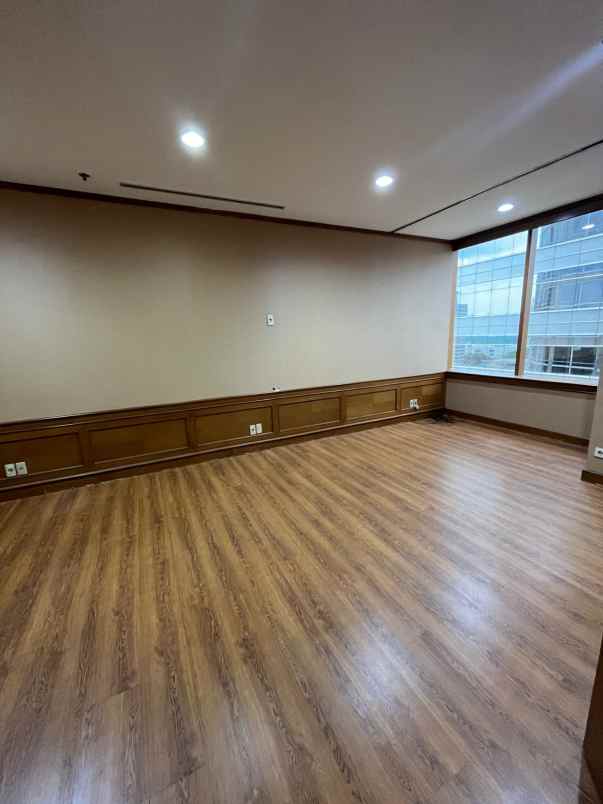 disewakan ruko gudang kantor office space di menara