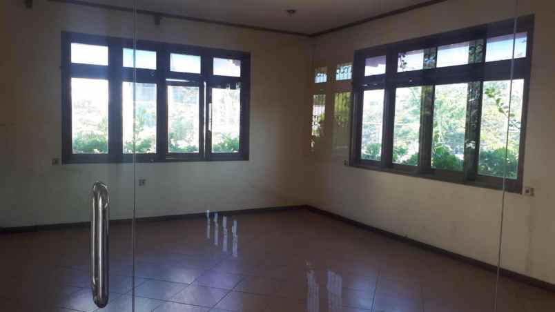 disewakan ruko gudang kantor raya jemursari