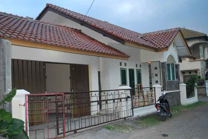 disewakan rumah buah batu bandung