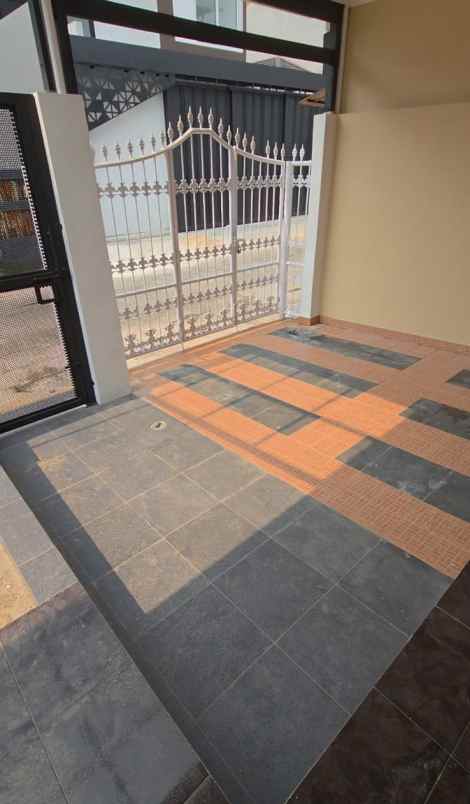 disewakan rumah kelapa gading