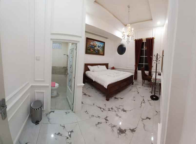 disewakan villa jl sudarno no 30 kel