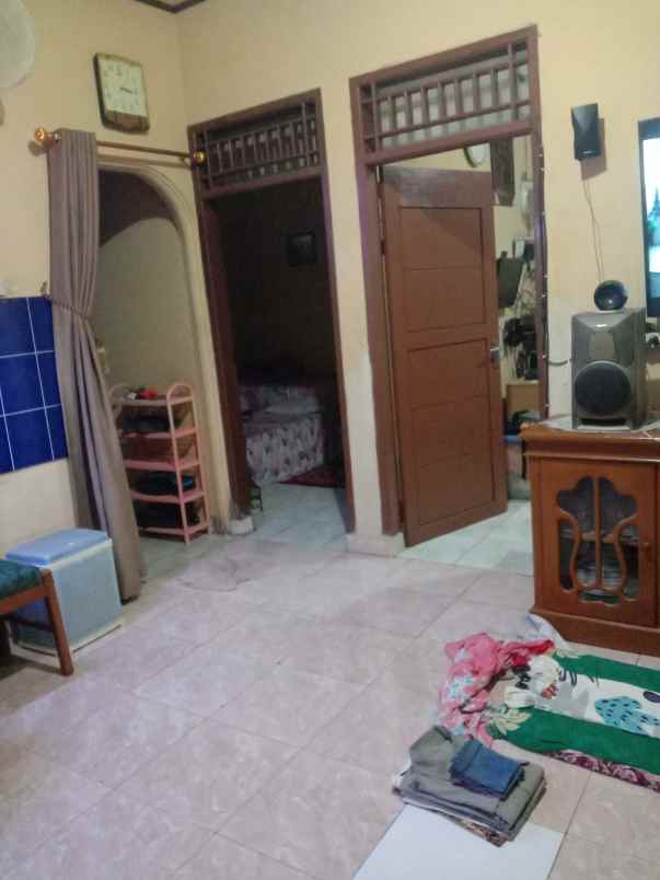 jual rumah nyaman di meruya