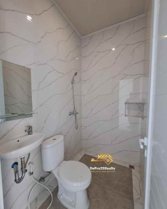 jual rumah siap huni di komplek dki jagakarsa