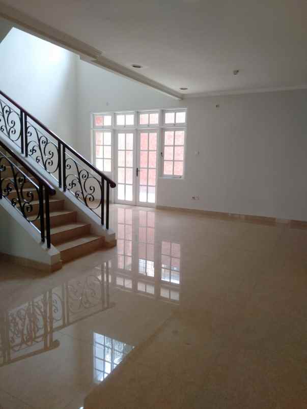 jual rumah siap huni kota wisata cibubur