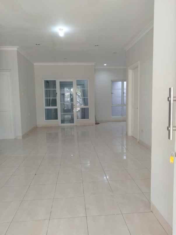 jual rumah siap huni kota wisata cibubur