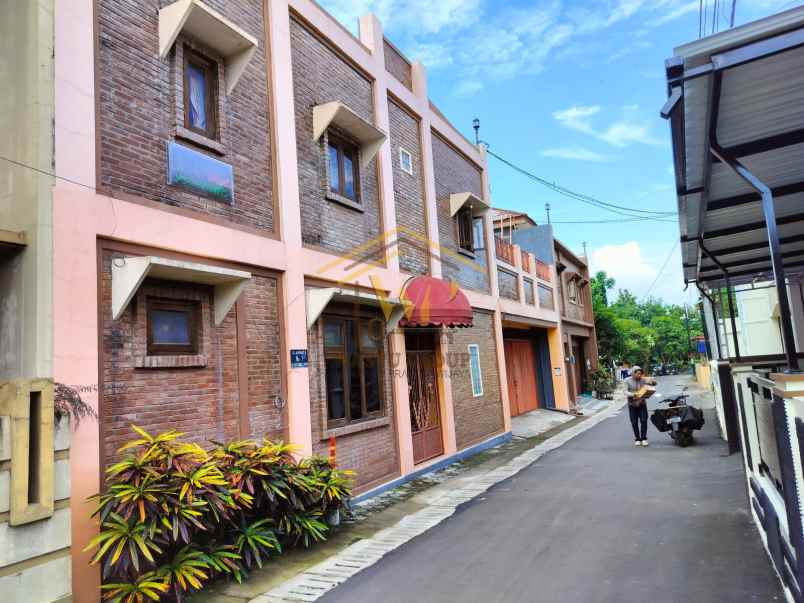 kost cantik murah siap pakai dekat ugm di depok