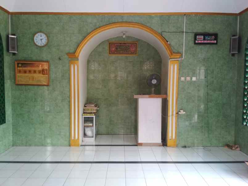 kost jln raya narogong