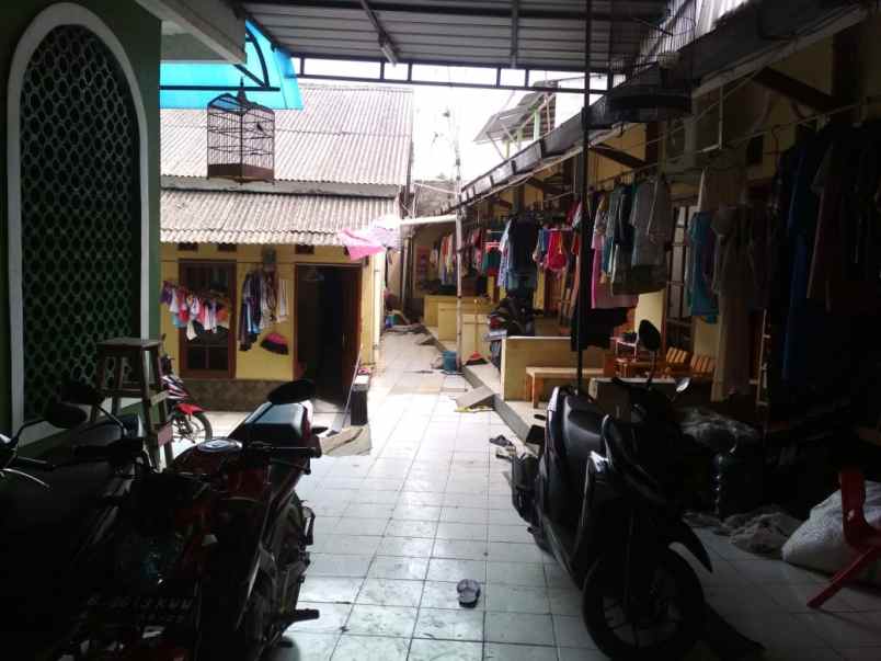 kost jln raya narogong