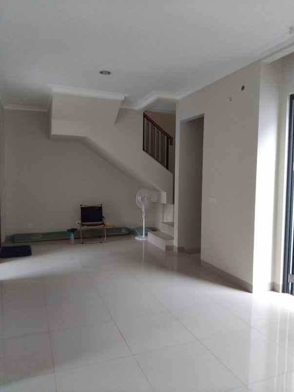 kota wisata bogor 2 lantai harga awal