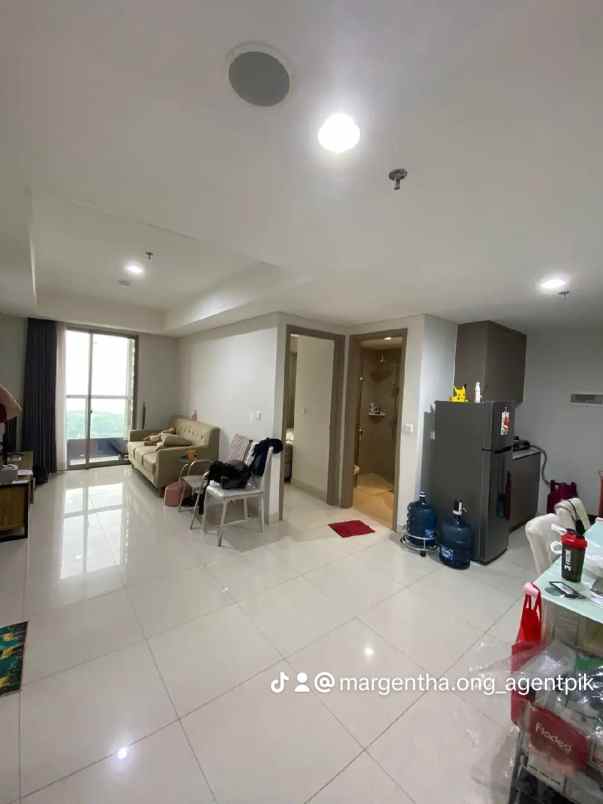 rugi apartemen gold coast pik honolulu hook furnish