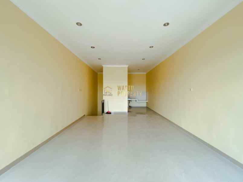 ruko 2 lantai termurah strategis 4 menit ke malioboro