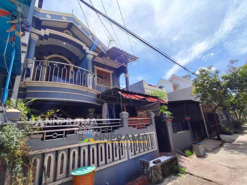 rumah 2 lantai dalam komplek cilincing asp
