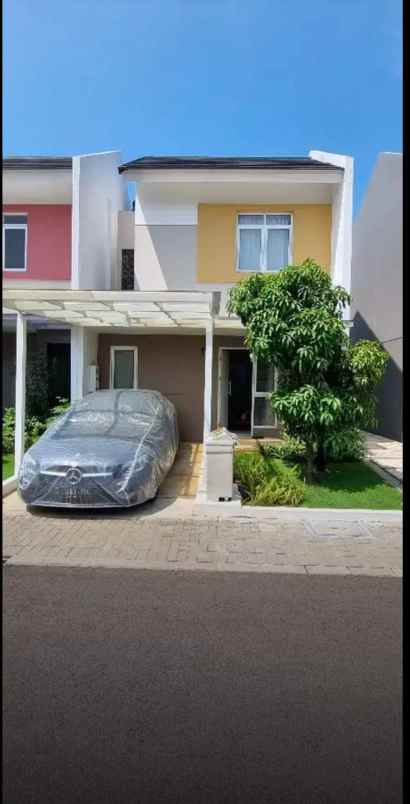 rumah 2 lantai di summarecon gedebage bandung