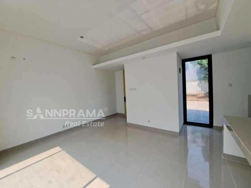 rumah 2 lantai minimalis di cluster dekat stasiun bima