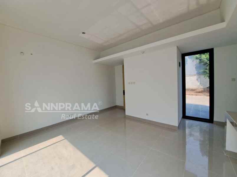 rumah 2 lantai minimalis di cluster dekat stasiun bima