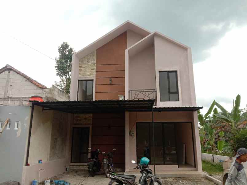 rumah 2 lantai termurah dan terlaris di magelang