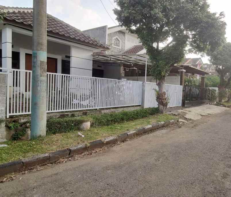 rumah asri di cisaranten arcamanik bandung