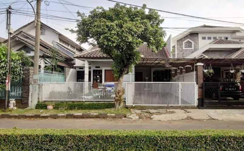 rumah asri di cisaranten arcamanik bandung