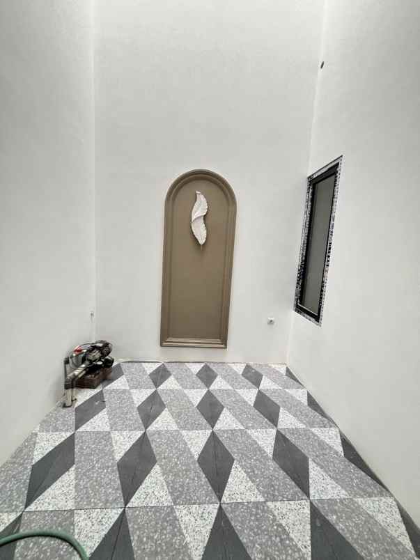 rumah baru american classic di ciledug tangerang