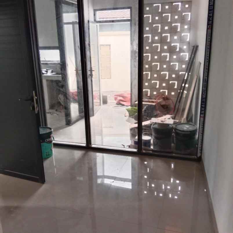 rumah baru dua lantai margacinta buahbatu bandung