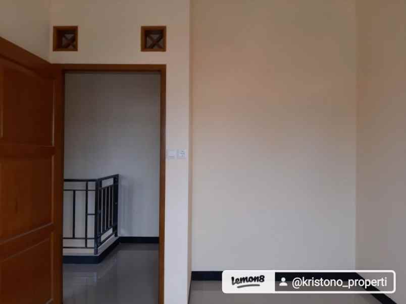 rumah baru shm 2 lantai strategis dekat stasiun tambun