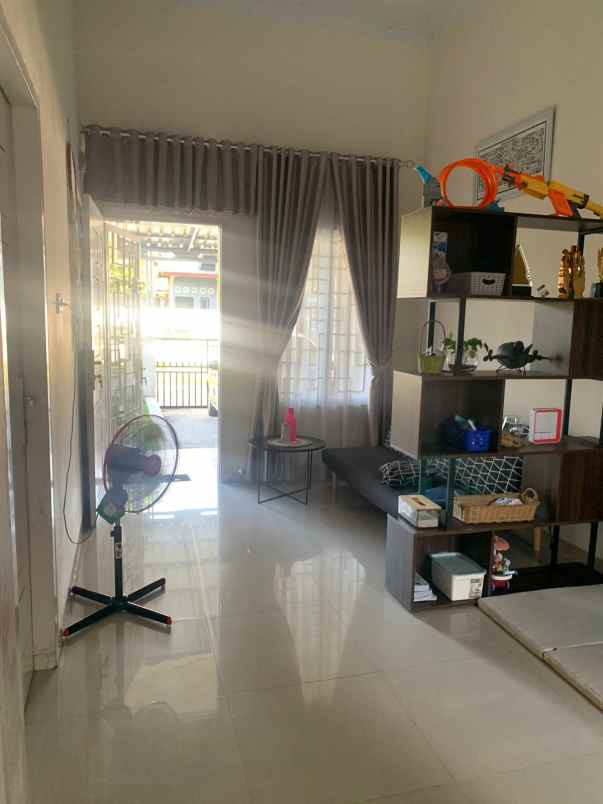 rumah bulatan dijual jl bukit barisan harga 350 juta