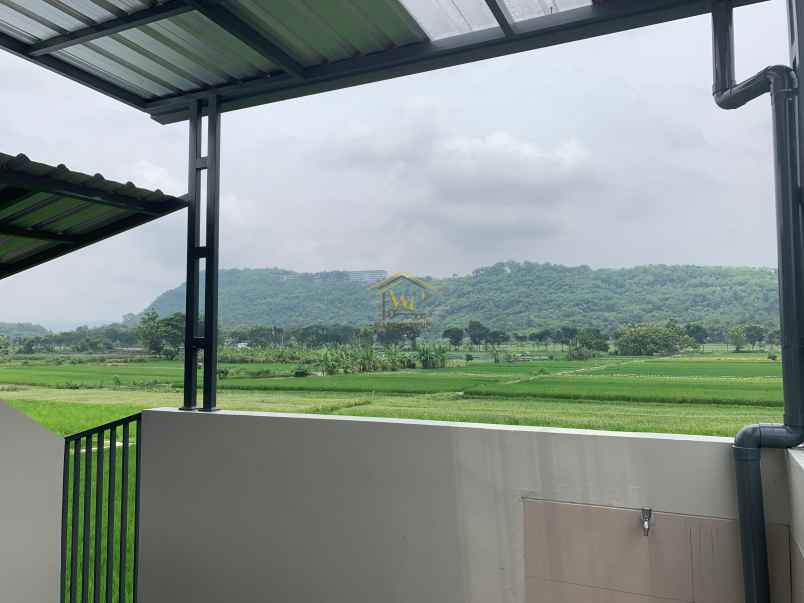 rumah cantik minimalis bisa kpr di prambanan klaten