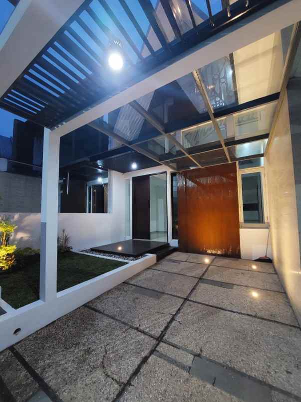 rumah cantik permata jingga kota malang