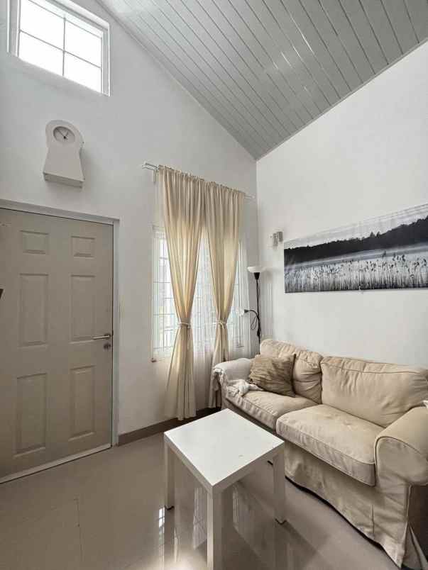 rumah cantik ujungberung dekat cipadung bandung