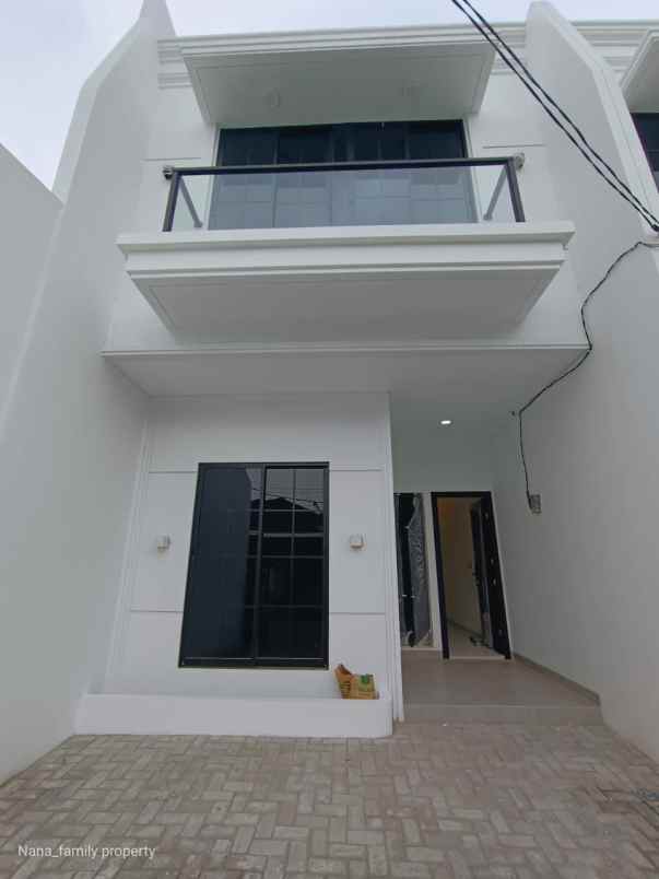 rumah dijual brand new kembangan jakarta barat