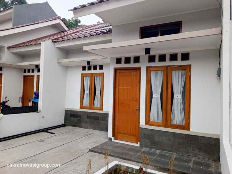 rumah dijual di pancoran mas depok dekat tol desari