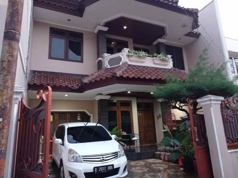 rumah elegan the best di komplek abadi duren sawit