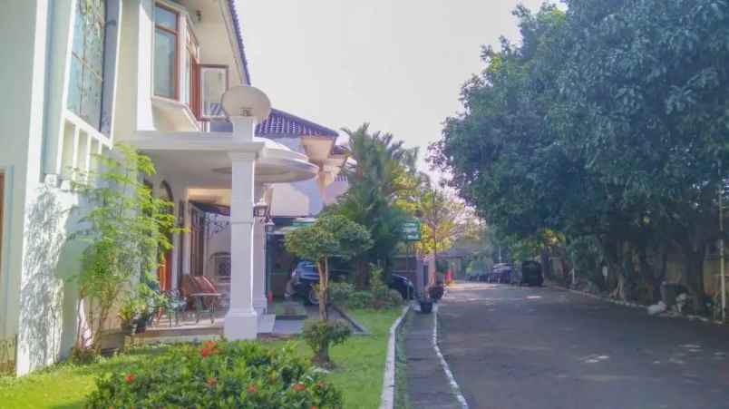 rumah jl mampang prapatan raya