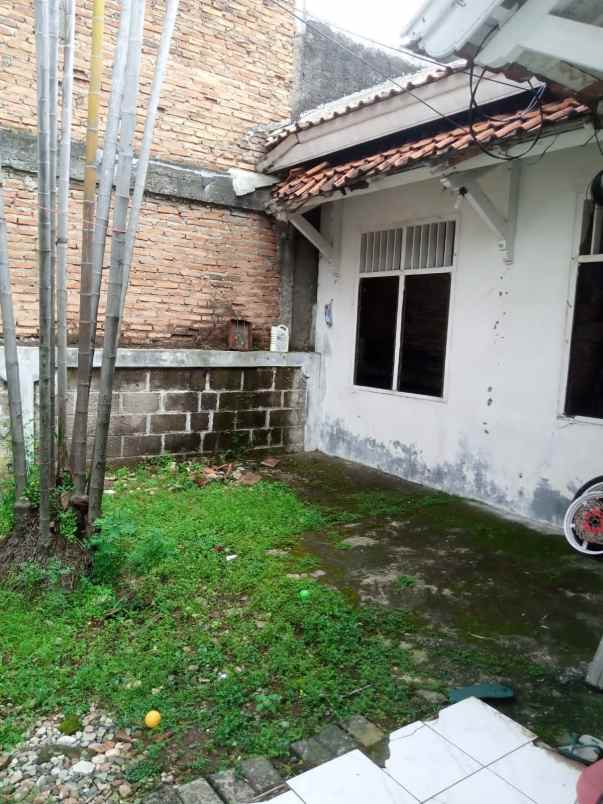 rumah jl setia raya jatiwaringin