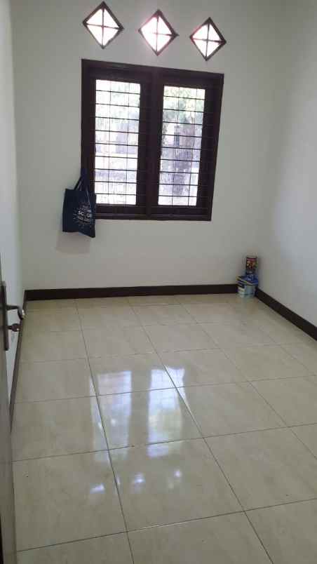 rumah jln niaga kemsng pratama 1