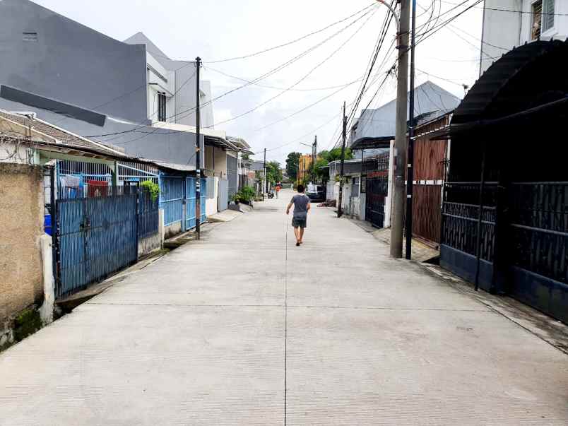 rumah kapuk cengkareng