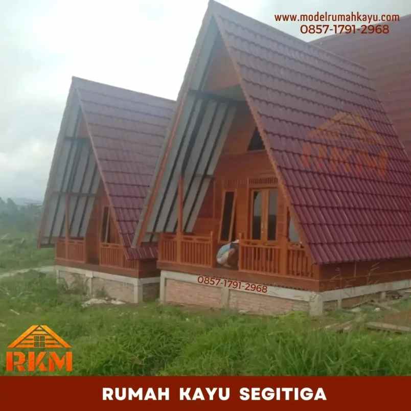 rumah kayu segitiga ukuran 5x6 meter 1 lantai