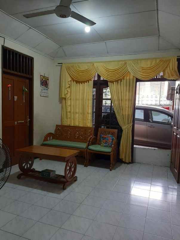 rumah kebayoran lama bebas banjir