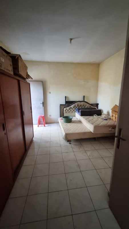 rumah ketingtang bendul merisi 1 5 lantai kosongan