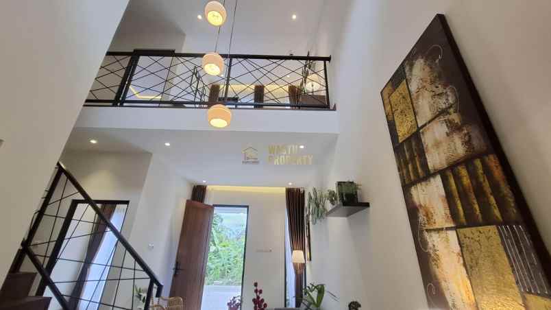 rumah kontemporer 2 lantai di ngaglik sleman