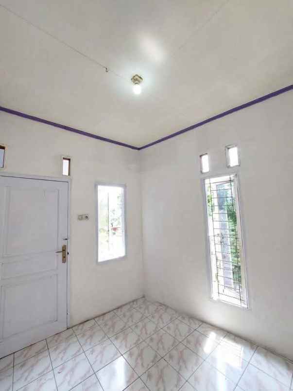 rumah kosan 3 kamar jakarta pusat