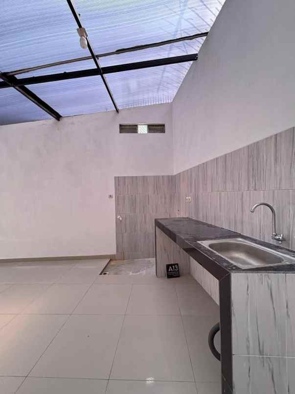 rumah lokasi premium 9 menit dari lrt harjamukti